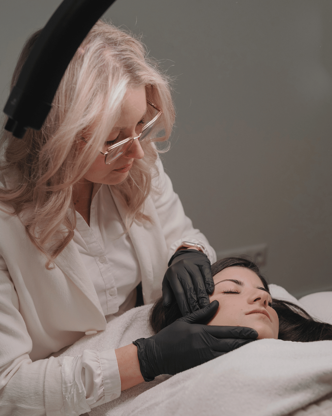 Behandlung zur dauerhaften Haarentfernung in Bedburg