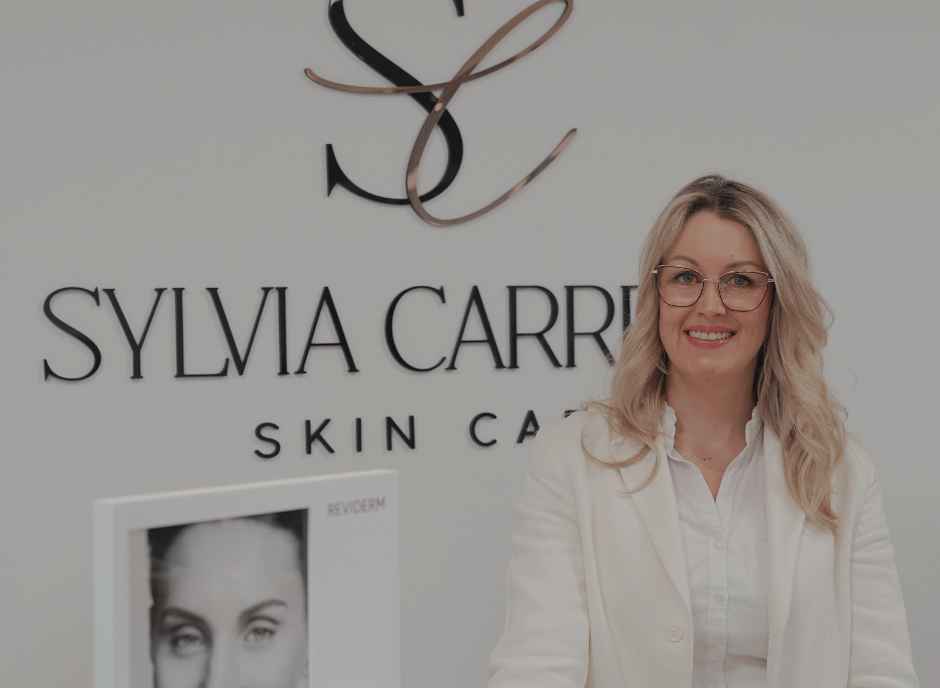 Sylvia Carreño, Expertin für medizinische Kosmetik in Bedburg, in ihrem Studio